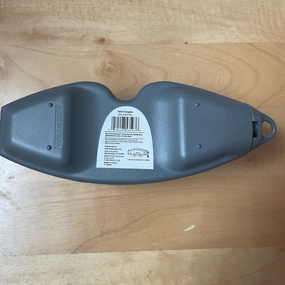 Sun&Sky Adult Swimming Goggles in Green, NWT - Picture 2 of 3